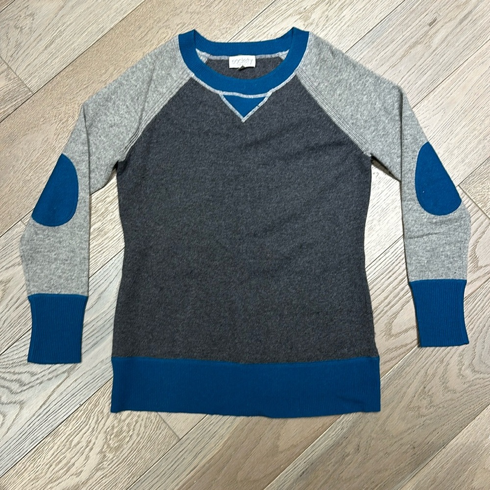 SOCIETY by Top Secret Society cashmere grey sweater teal elbow patch Medium crew